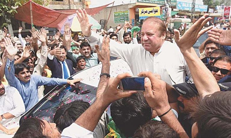 کیا نواز شریف بچ گئے؟
