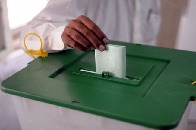 حلقہ این اے 120 ۔۔۔۔۔۔چند دلچسپ سیاسی، فکری انکشافات