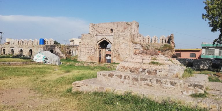 قلعہ روات ایک بھولی بسری تاریخ کی کہانی
