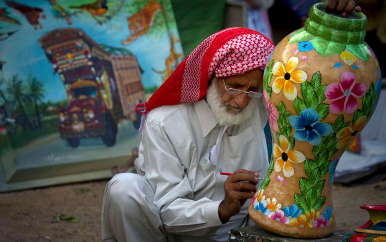 فنون لطیفہ ۔۔۔ سماجی تبدیلی کا موثر ذریعہ؟