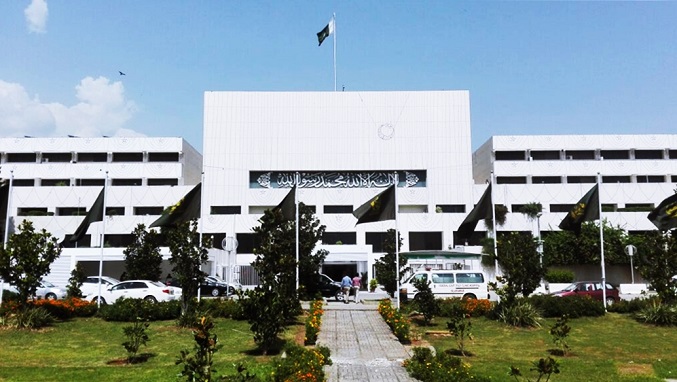 26ویں آئینی ترمیم اور سیاسی جماعتوں کے مفادات