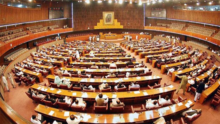 پاکستانی سیاست کا اکیڈمک تجزیہ