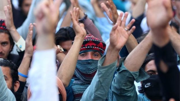 پشتون تحفظ تحریک کا ’جنگ مخالف بیانیہ‘ محدود کیوں ہے؟