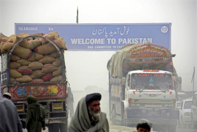وزیراعظم کا طورخم بارڈر کھولنے کا فیصلہ، ایک شاندار اقدام