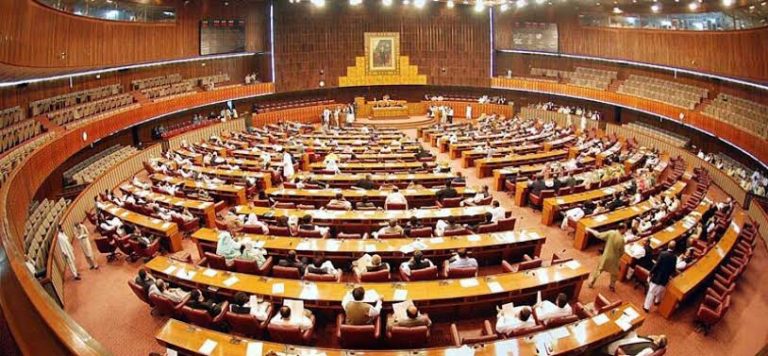 پارلیمان کو نظرانداز کرکے آرڈیننس کے اجراء کی روایت