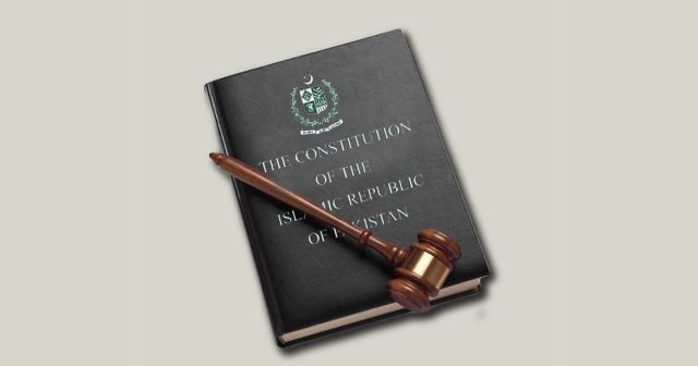 دستور پر عملدرآمد نہ کرنے کی قیمت
