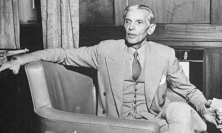 قائد اعظم کی زندگی اور ان کے دیے ہوئے اصول مایوسی میں امید کی روشنی ہیں
